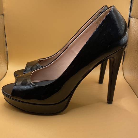 Chinese Laundry Los Angeles 7.5 Black Stilettos , Open toe , 4 Inch Heels - Picture 2 of 7